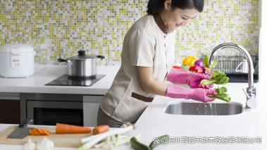 忙到崩溃？家务服务或许是你的救星